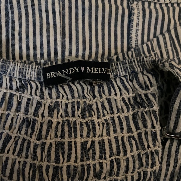 💙BRANDY MELVILLE TANK TOP💙 - Picture 4 of 4